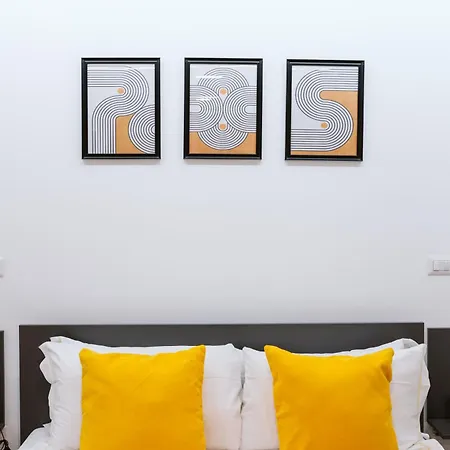 Close To Stadium & City Center - Modern Apartment شقة