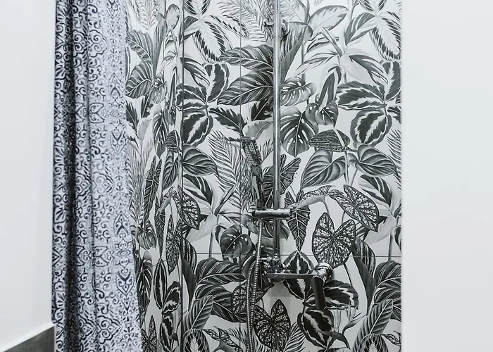 شقة Close To Stadium & City Center - Modern Apartment